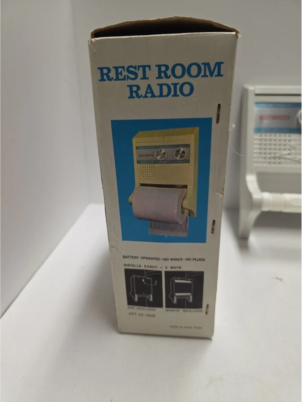Vintage AM RADIO Toilet Paper Roll Holder/Dispenser Westminster White Bathroom